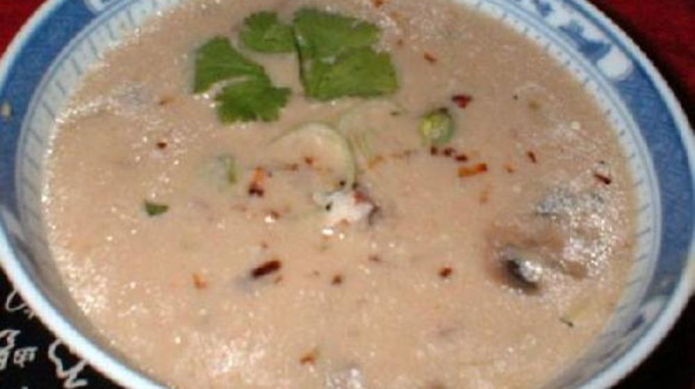 Как приготовить весенний бульон с грибами