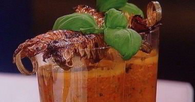 Рецепт Гаспачо из паприки с пикантно замаринованной креветкой