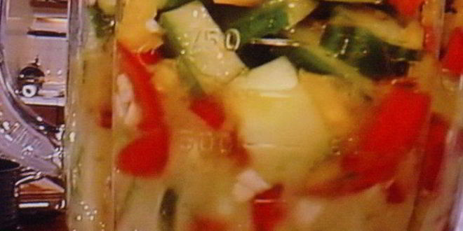 Рецепт гаспачо из паприки с пикантно замаринованной креветкой