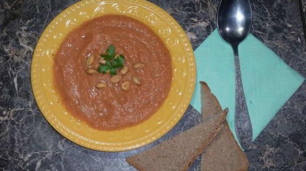 Как приготовить гаспачо с фундуком