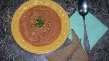 Рецепт Гаспачо с фундуком