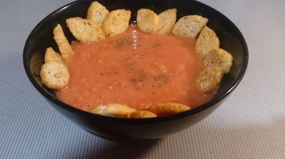 Как приготовить острого гаспачо с кабачком