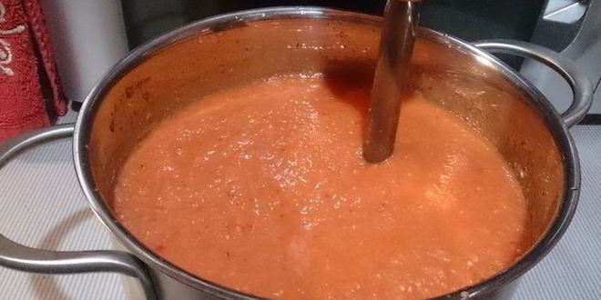 Рецепт острого гаспачо с кабачком