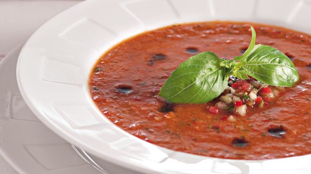 Как приготовить пряного гаспачо