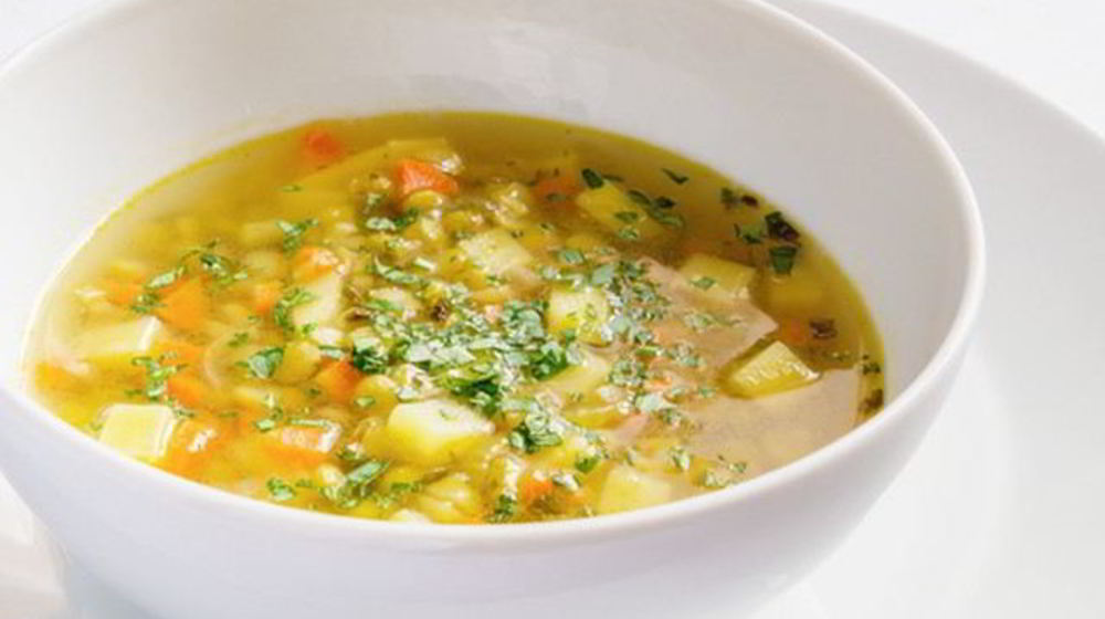 Как приготовить гороховый постный суп с солеными огурчиками