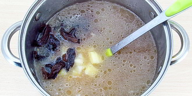 Рецепт горохового супа с грибами