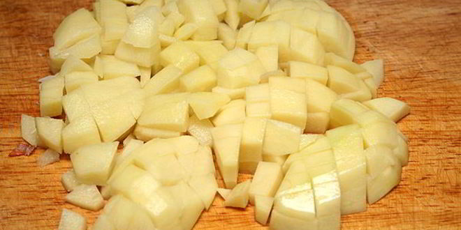 Рецепт горохового супа с копченостями и гренками