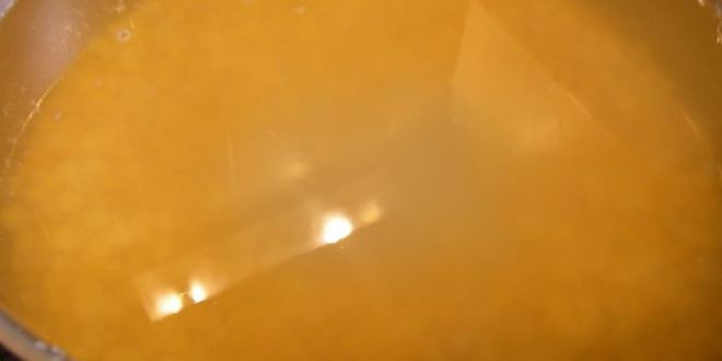 Рецепт постного горохового супа с сельдереем