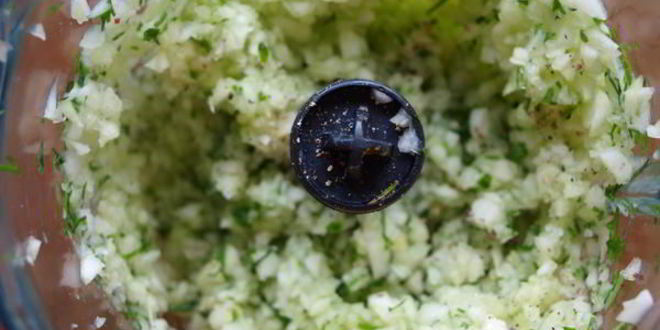 Рецепт холодного супа-пюре из кольраби