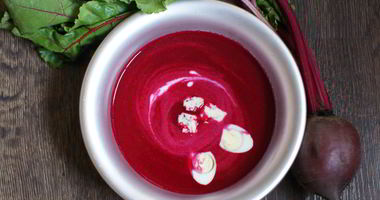 Рецепт Холодного свекольного крема-супа с горгонзолой
