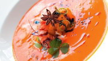 Рецепт Холодного тыквенного супа с теплыми креветками