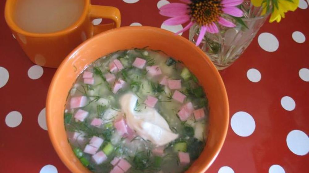 Как приготовить окрошку на сыворотке с хреном