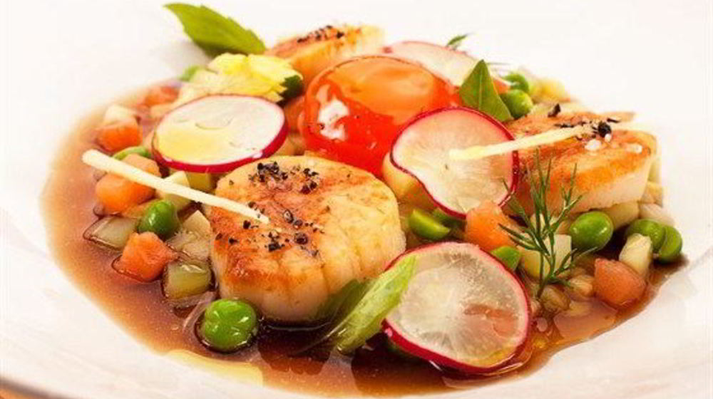 Как приготовить окрошку с гребешками