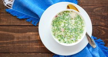 Рецепт Окрошки с минеральной водой, кефиром и морковью