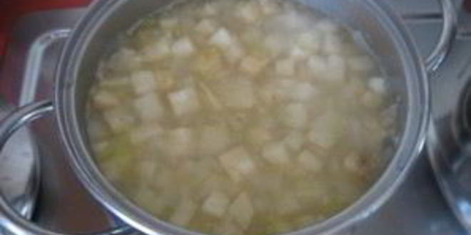 Рецепт овощного крема-супа с сухариками