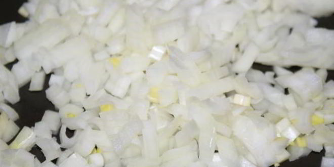 Рецепт овощного супа с грибами и баклажаном