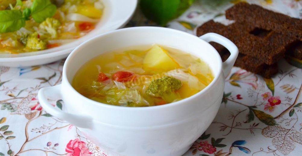 Рецепт овощной суп с капустой и шпинатом