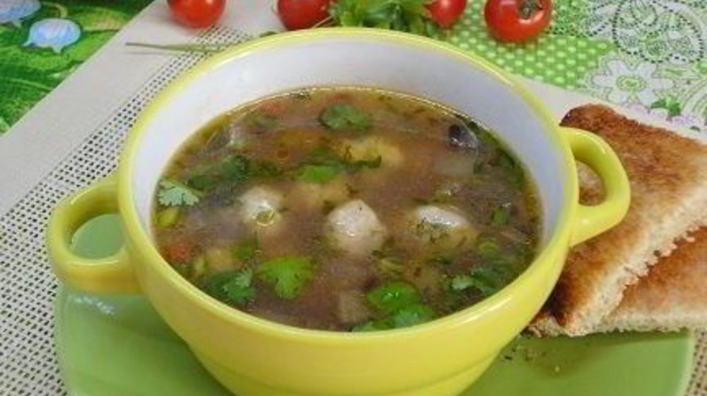 Как приготовить овощной суп с сырными шариками