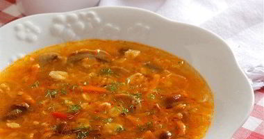 Рецепт Щей из квашеной капусты на грибном бульоне