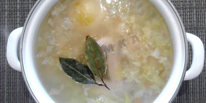 Рецепт щей на курином бульоне из капусты