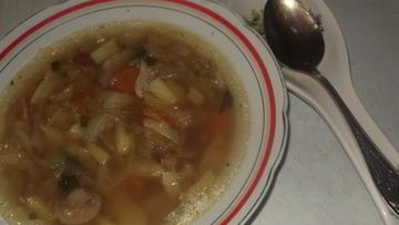 Рецепт Щей на курином бульоне с шампиньонами