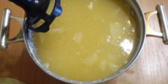 Рецепт горохового супа-пюре с гренками