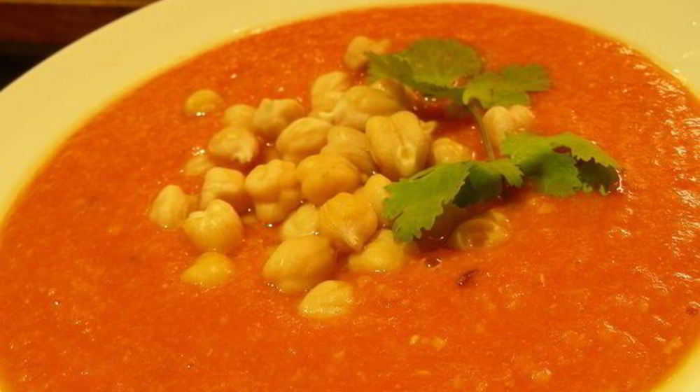 Как приготовить суп-пюре из чечевицы и нута с помидорами