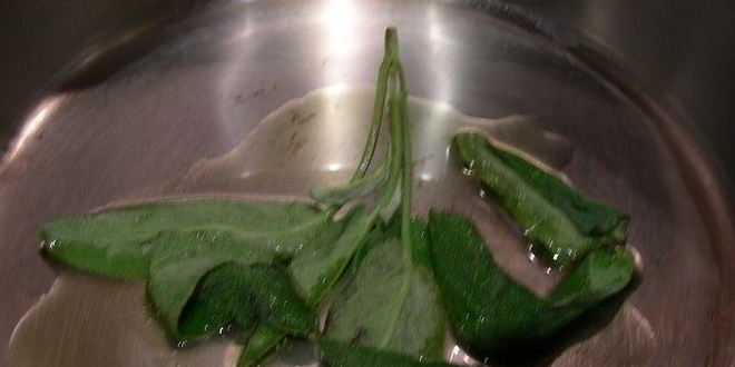 Рецепт супа-пюре из тыквы с шалфеем и чили