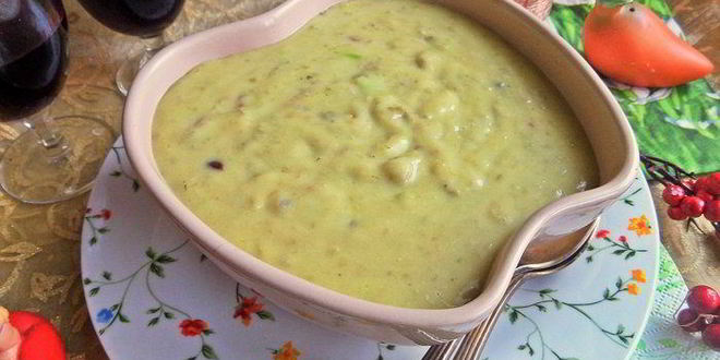 Рецепт супа-пюре картофельного с горошком и беконом