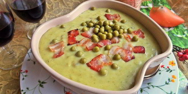 Рецепт супа-пюре картофельного с горошком и беконом
