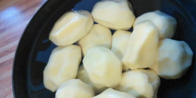 Рецепт супа с копчеными колбасками и зеленой капустой