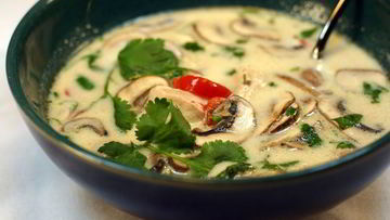 Рецепт Супа с курицей и шампиньонами по-тайски