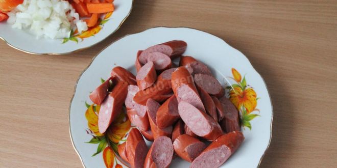 Рецепт супа с охотничьими колбасками