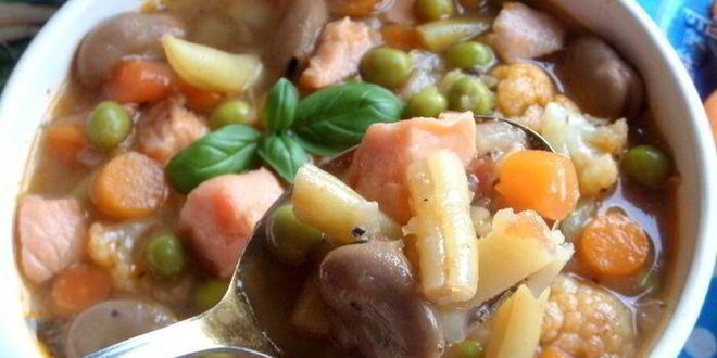 Рецепт супа с сезонными бобовыми