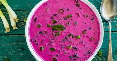 Рецепт Свекольника на кефире со свежей свеклой