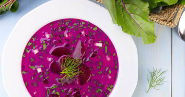 Рецепт Свекольника с сельдереем, ботвой и зеленым салатом