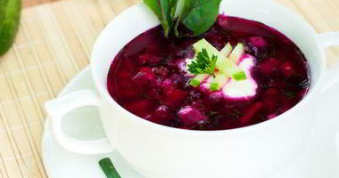 Рецепт Свекольника с вареной колбасой