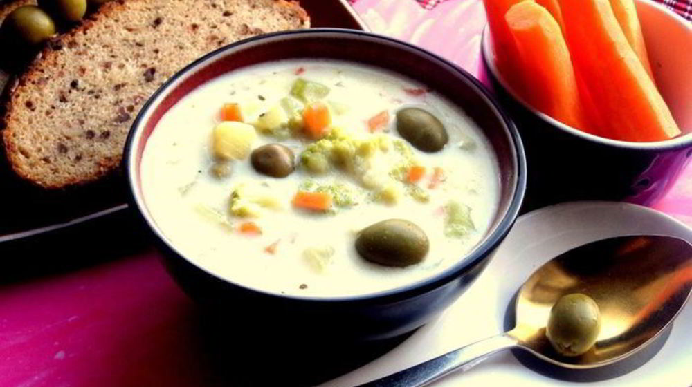 Как приготовить овощной сырный суп