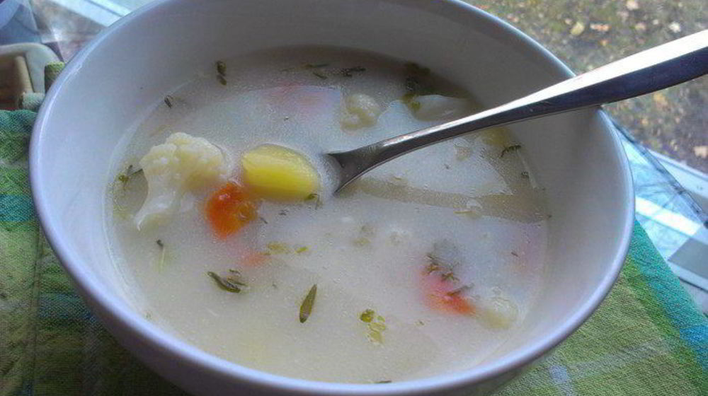 Как приготовить сырно-сливочный суп с цветной капустой