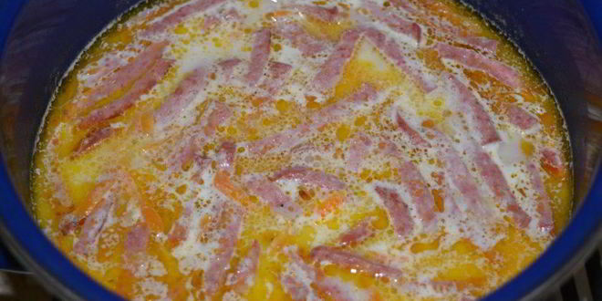 Рецепт сырного супа из плавленого сыра с колбасой