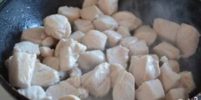 Рецепт сырного супа с гренками