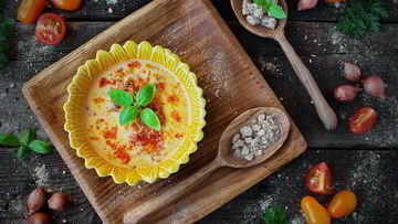 Рецепт Сырного супа с хрустящими морковными отрубями