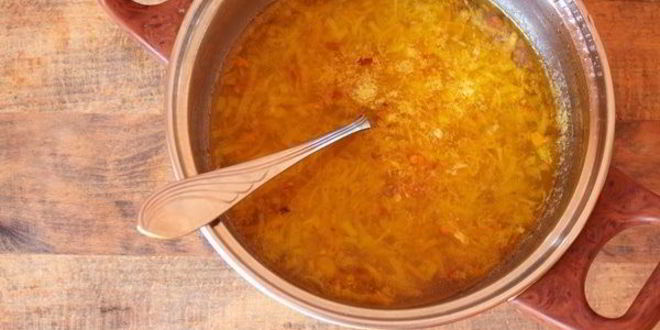 Рецепт сырного супа с хрустящими морковными отрубями