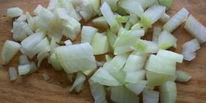 Рецепт сырного супа с колбасой