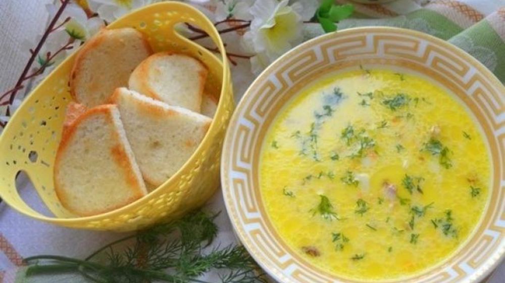 Как приготовить сырный суп с копченой курицей