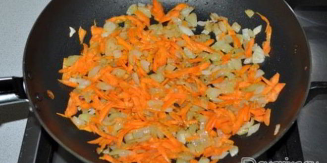 Рецепт сырного супа с копченостями