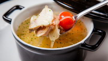 Рецепт Ухи из благородных рыб с печенью налима