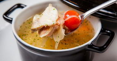 Рецепт Ухи из благородных рыб с печенью налима