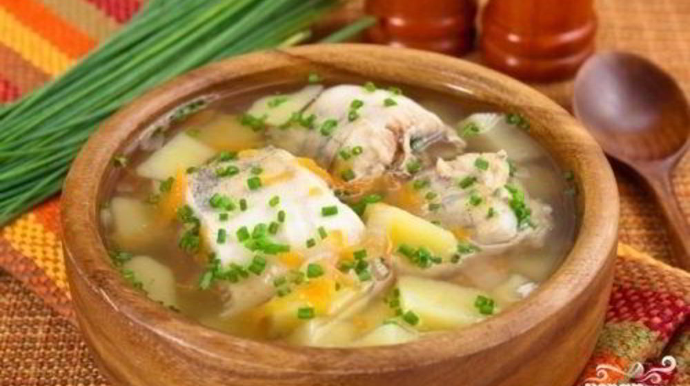 Как приготовить уху из минтая