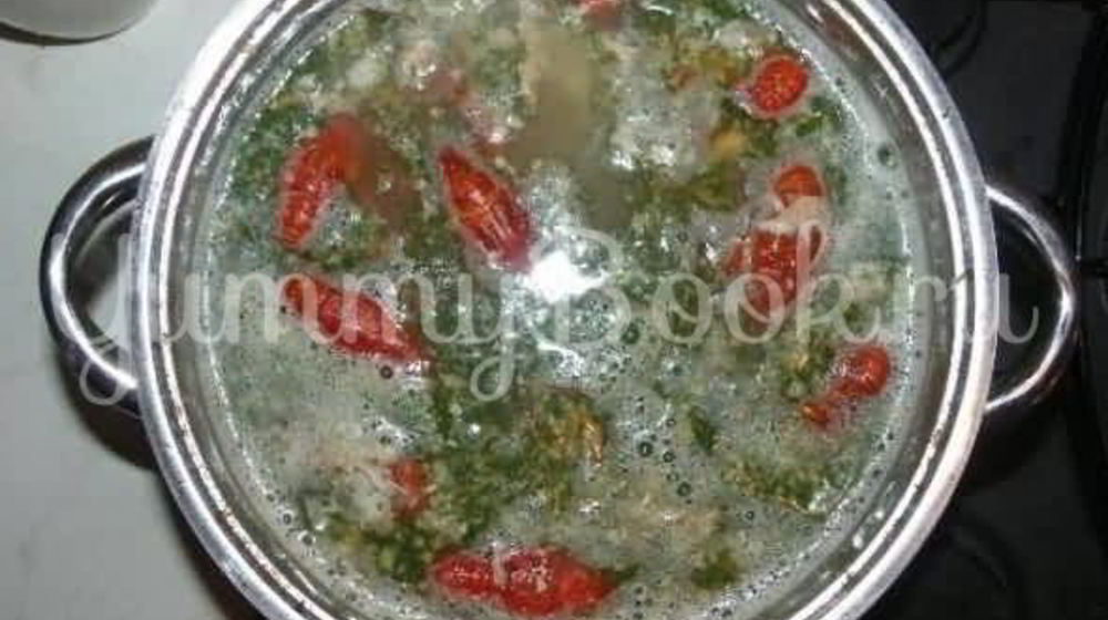 Как приготовить уху с раками и икрой
